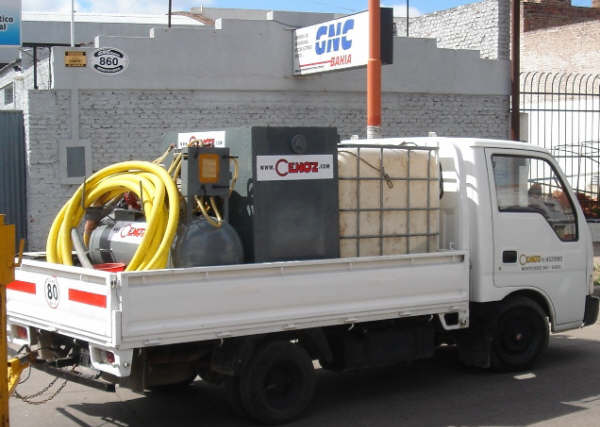 CENOZ -:- Fabricacin y alquiler de baos qumicos, oficinas mviles, mdulos porttiles y obradores -:-